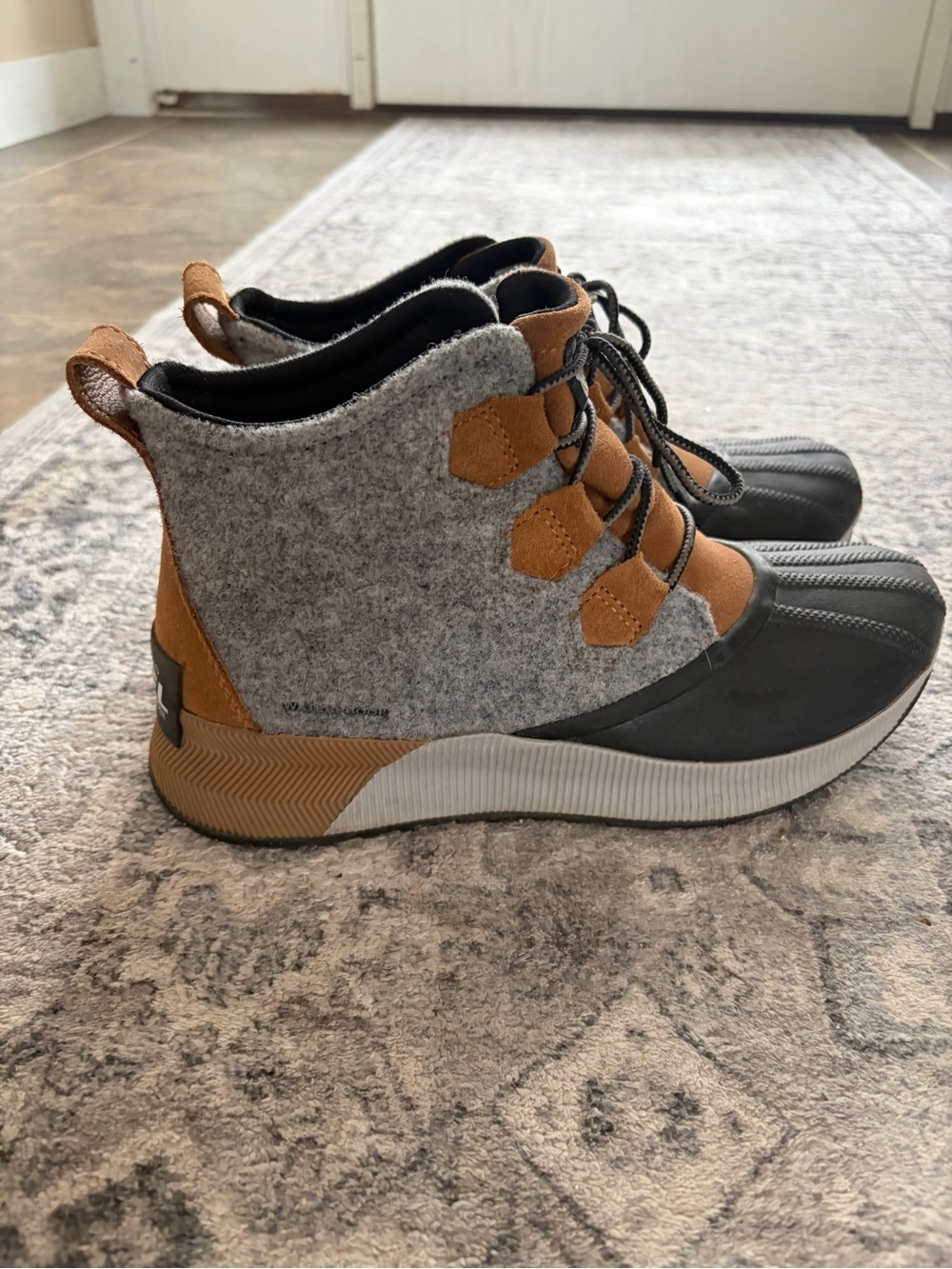 Sorel Women's Gray and Tan Waterproof Winter Boots